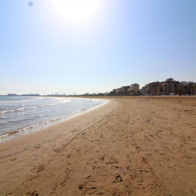 Global Vacacional, Estudio para parejas en la playa del Puerto de Sagunto - Apartamento Estudio - 26