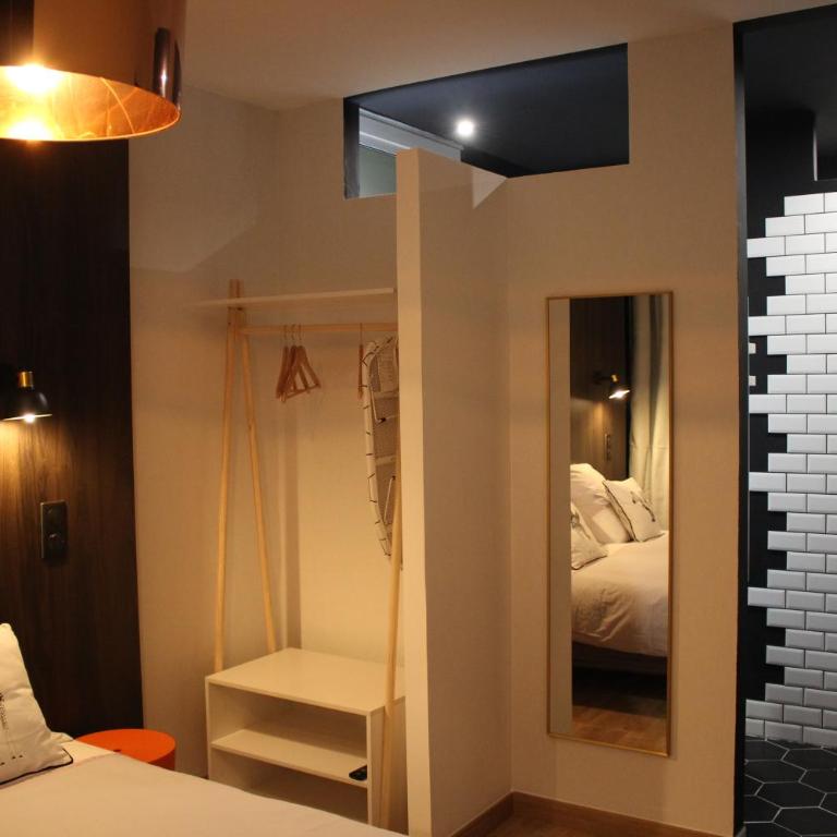 Rosie's Club - Chambre Double avec Balcon - 3