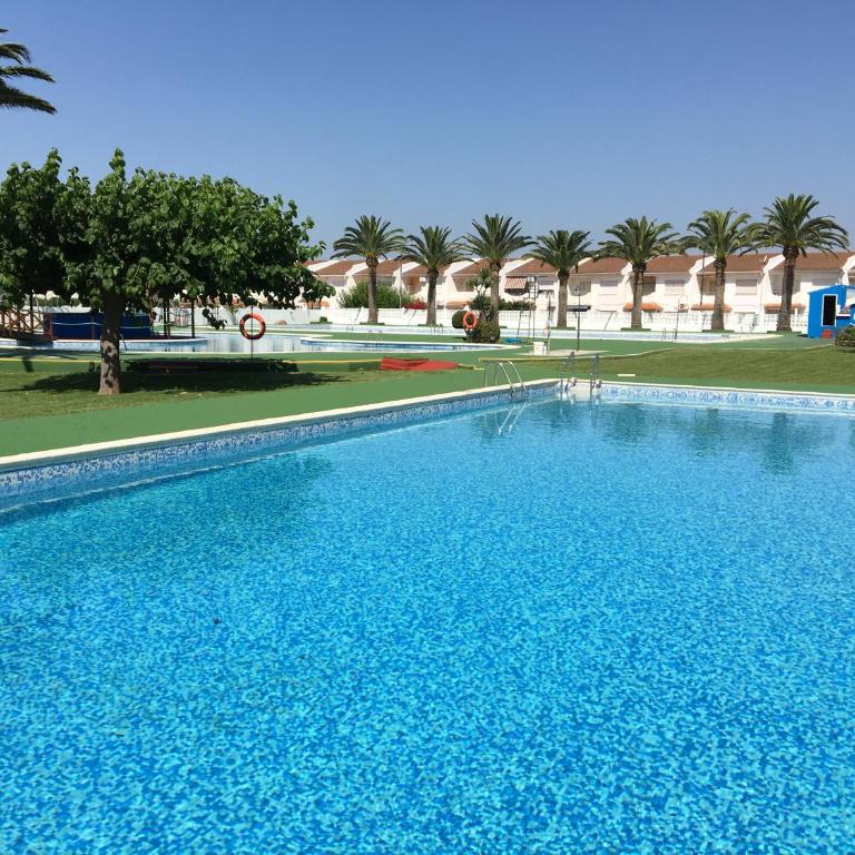 Bertur Peñismar - Bungalow con patio - 12