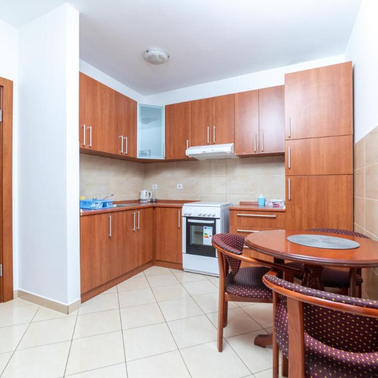 Apartmani Jovan - Apartman sa 2 Spavaće Sobe i Balkonom - 3