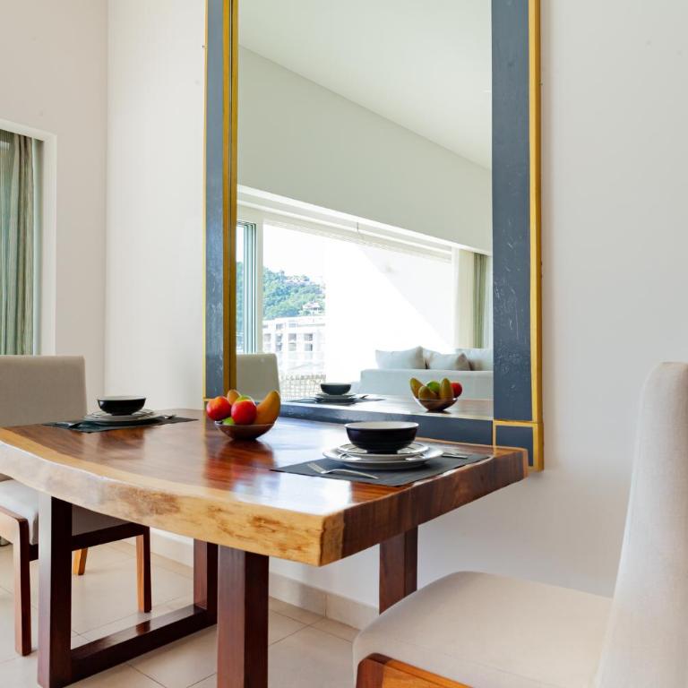 Zenith 601, Zona Romantica, 2 Balconies with Incredible Views, Rooftop Pool - One-Bedroom Apartment - 25