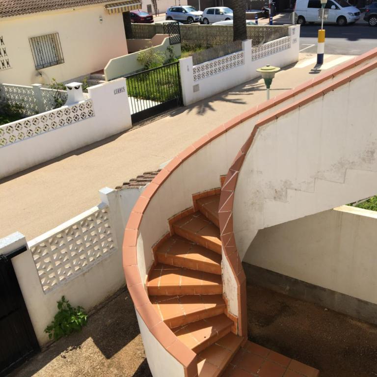 Bertur Peñismar - Bungalow con patio - 36