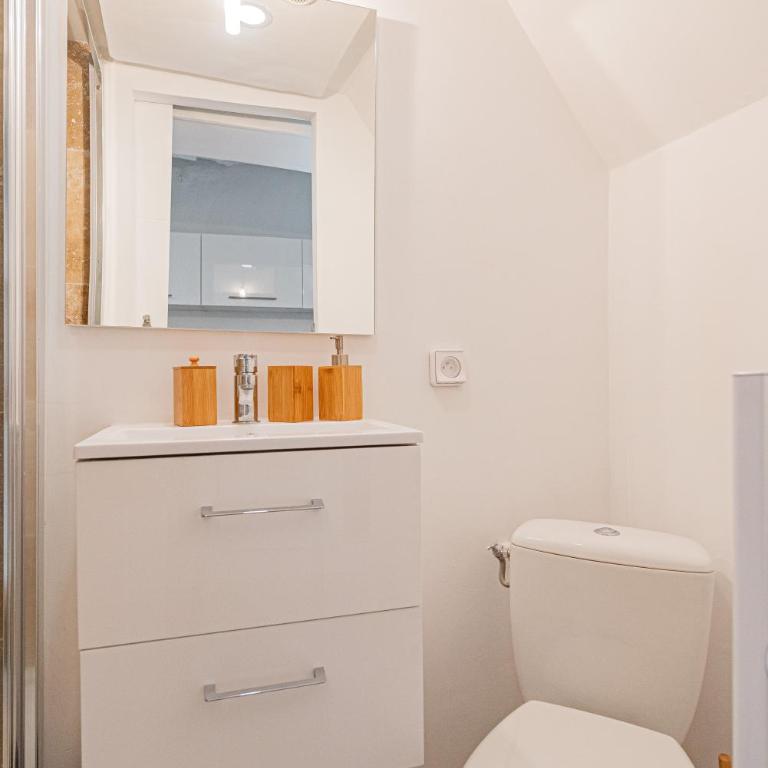 Vence...ses vieilles pierres - Appartement - Rez-de-Chaussée - 11