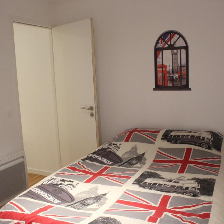 HYPER CENTRE - WIFI FIBRE GRATUIT - JERGWELOH - Le Londonien - Appartement avec Douche - 5