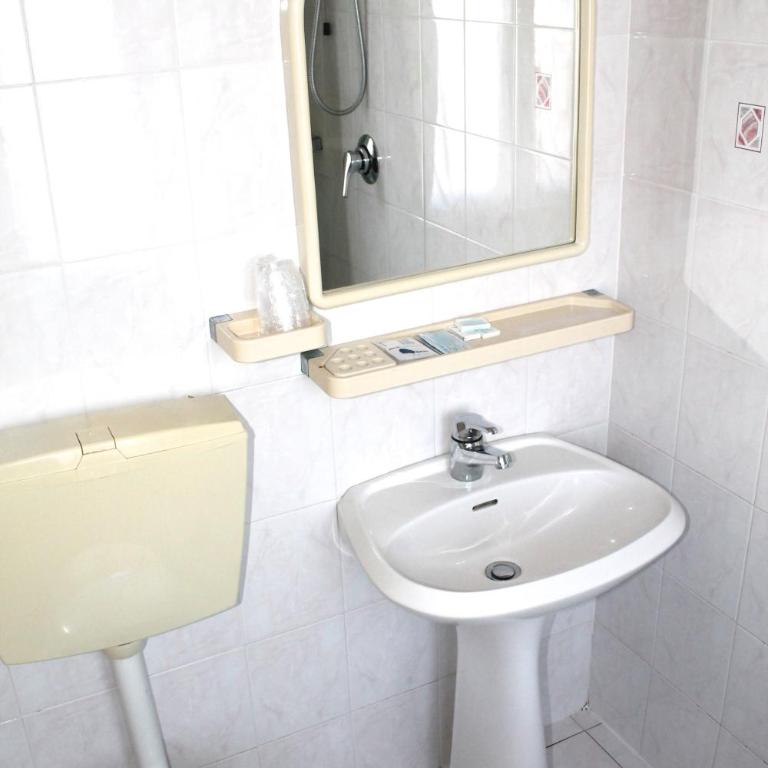Hotel I 4 Assi - Camera Tripla - 3