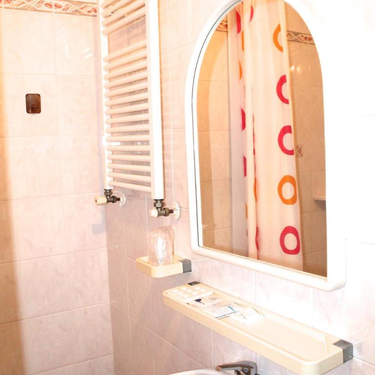 Hotel I 4 Assi - Camera Tripla - 6