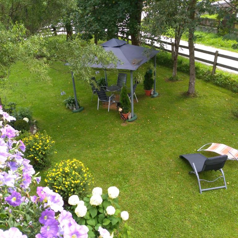 Naturpension Mühlhof - Doppelzimmer Wildkogel mit Balkon und eigenem Badezimmer - 2