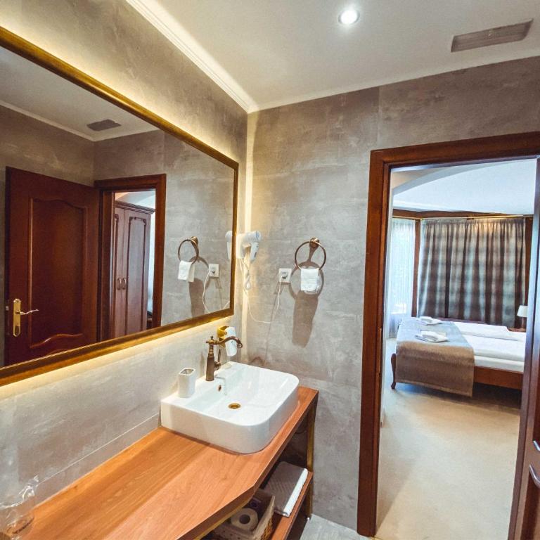 Provence rooms - Suite sa Hidromasažnom Kadom - 3