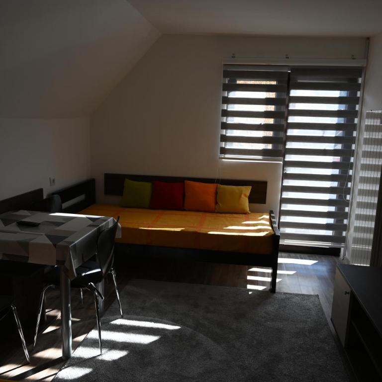Apartman Vukašin - Two-Bedroom Apartment - 5