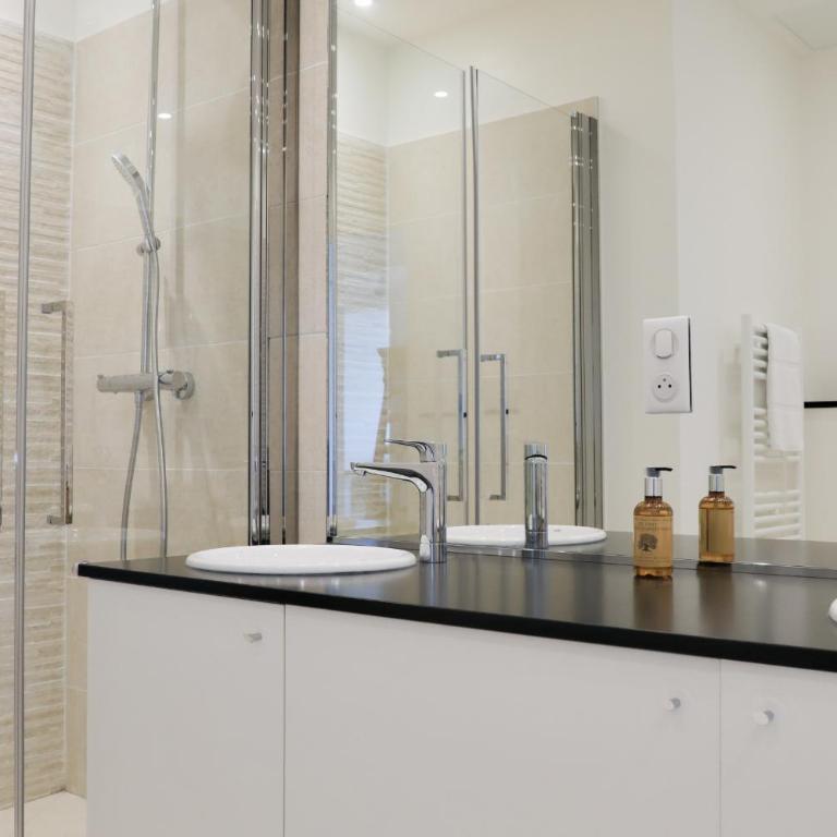 Upstays Sea View Mistral Beach 85m2 Apartment - Appartement - 22