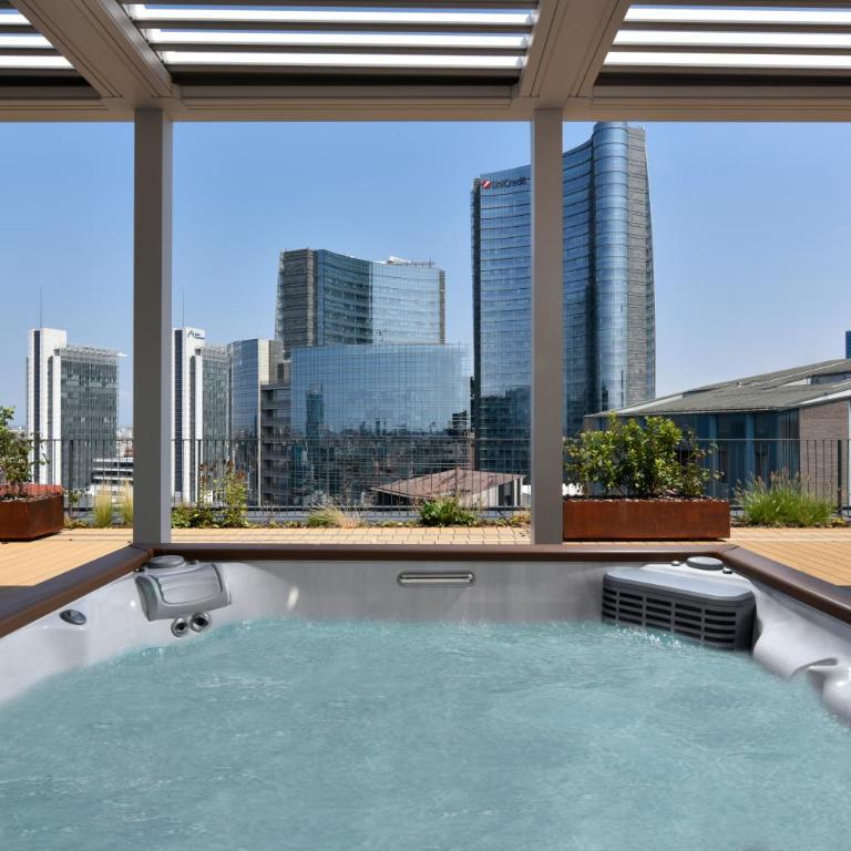 Milano Verticale | UNA Esperienze | Preferred Hotels and Resorts - Suite Attico V-Floor con Vista Giardino - 11