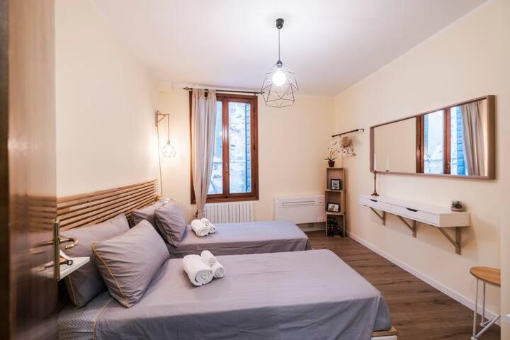 Loggia Rialto Apartments - Two-Bedroom Apartment - 16