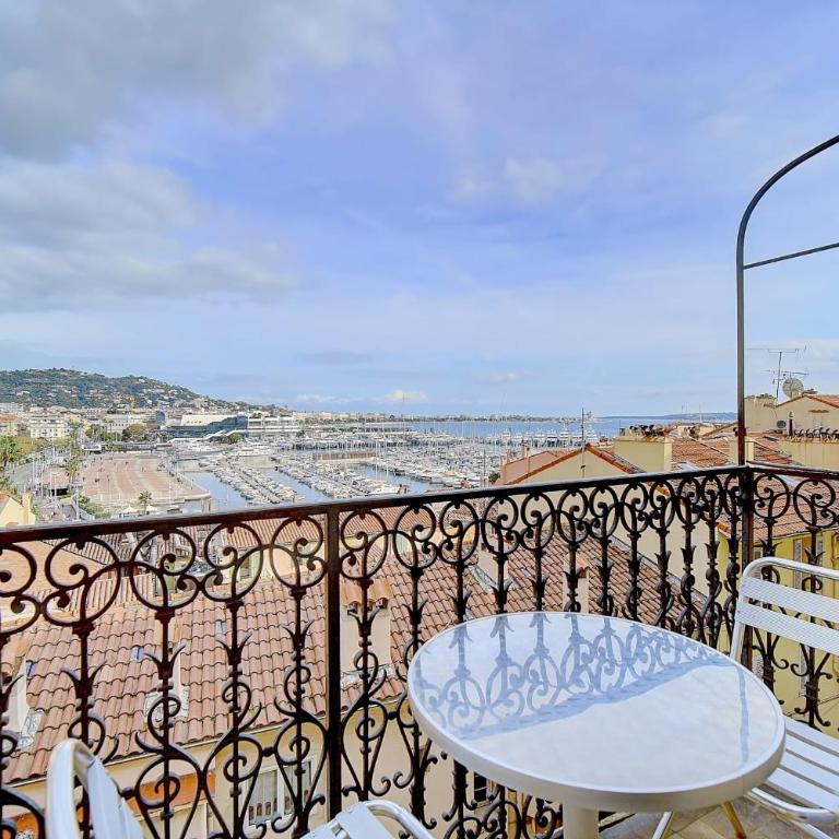 Upstays Port Sea View 70m2 Apartment - Appartement - 3