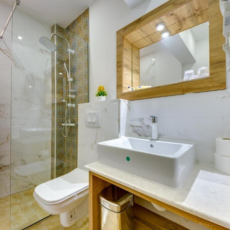 Aparthotel Villa Primafila - Superior Dvokrevetna Soba sa Bračnim Krevetom - 2