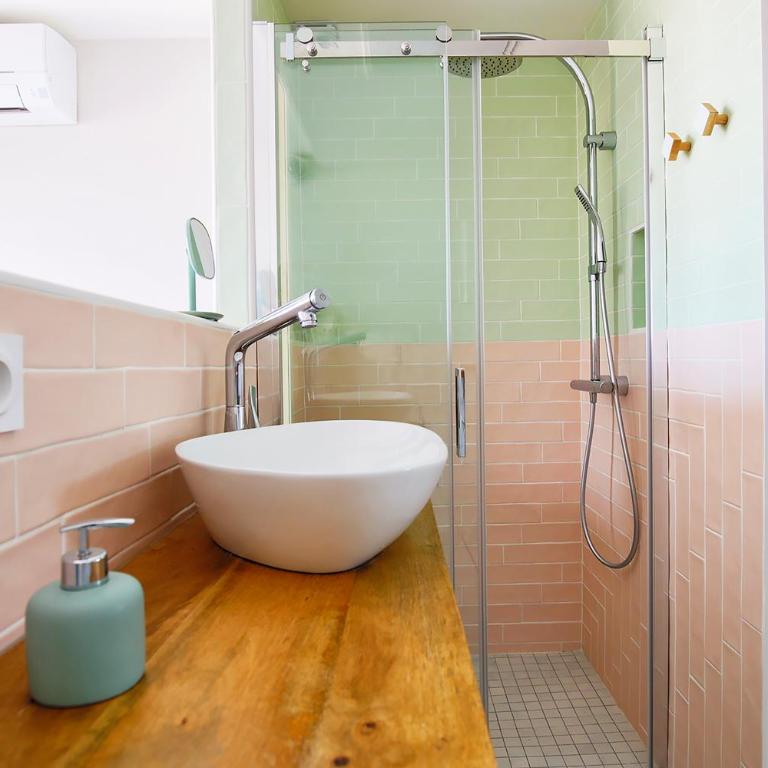 Joli appartement village naturiste - One-Bedroom Apartment - 7