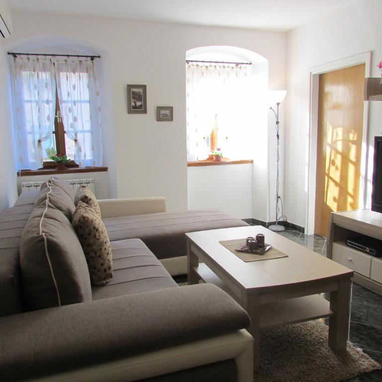 Apartments Popovic - Two- Bedroom Apartment - 13