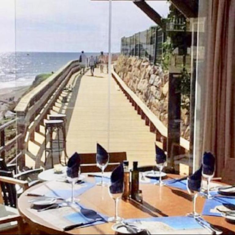 MI CAPRICHO, Beachfront, Grownfloor, Private Garden & Terrace - Apartamento - 73