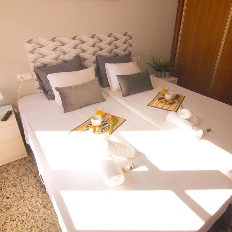Macflats Valencia Puerto - Apartment (4 Adults) - 2