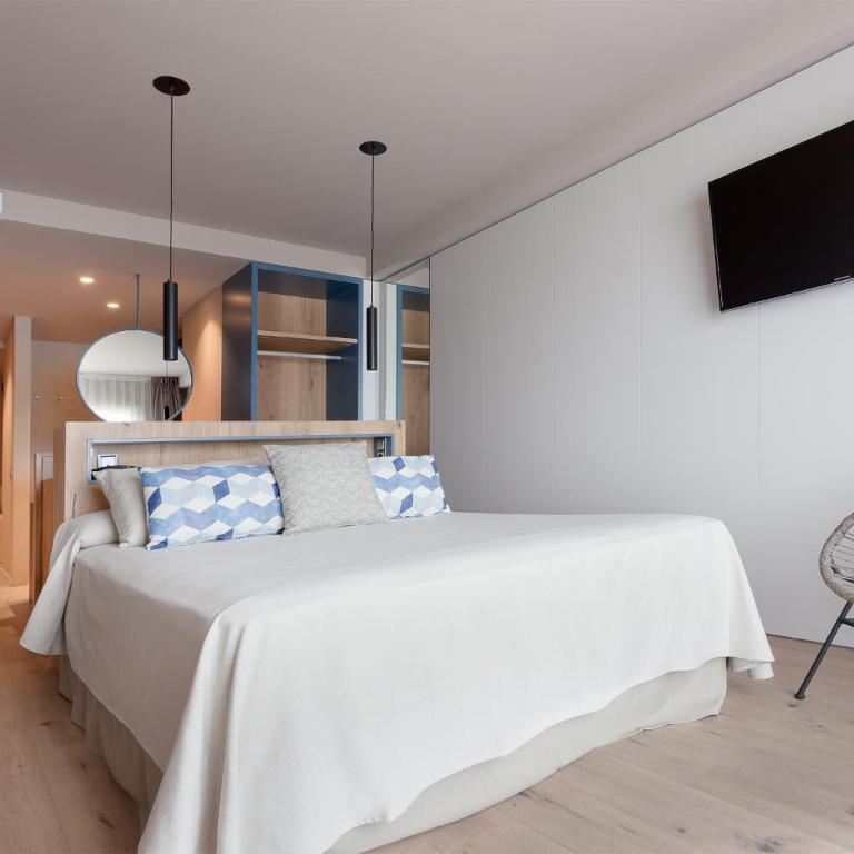 Hotel Maritim 4 Superior - Suite Deluxe con vistas al mar - 5