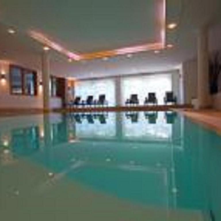 Avenida Mountain Resort A11 - Three-Bedroom Apartment - 18