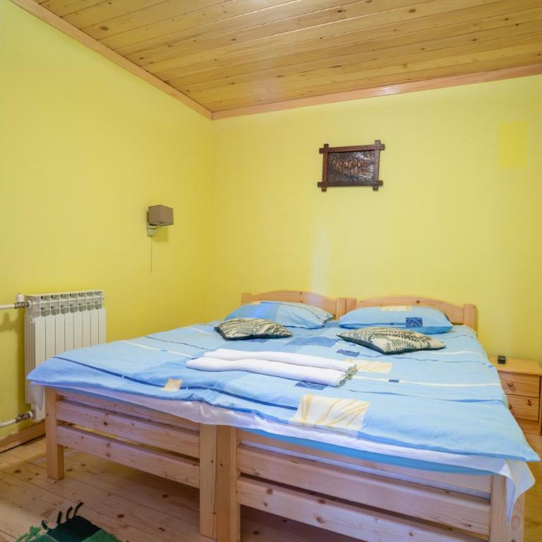 Apartments and Rooms Planinska Idila - Double or Twin Room - 4