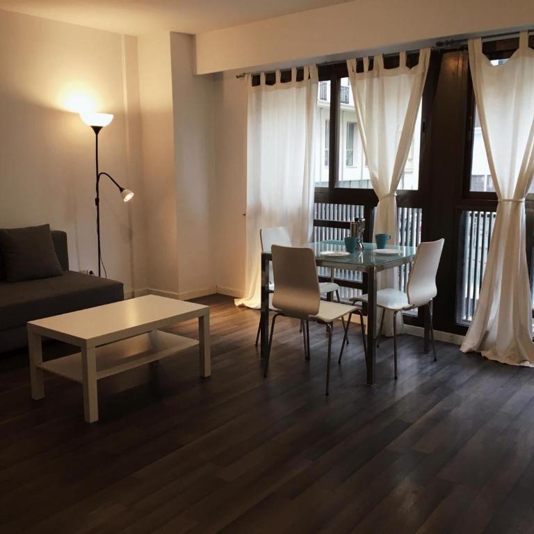 Ayuntamiento Silence - One-Bedroom Apartment - 24