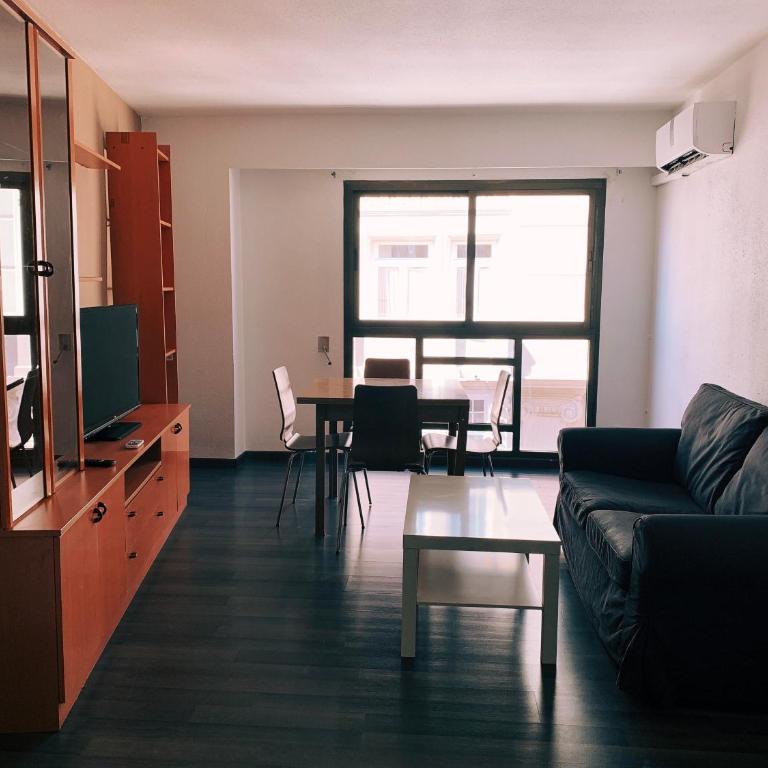 Ayuntamiento Silence - One-Bedroom Apartment - 8