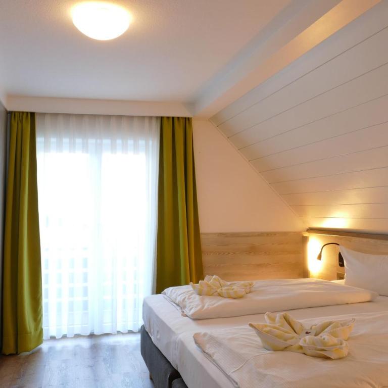 Altstadthotel "Zum Hechten" - Superior Doppelzimmer - 10