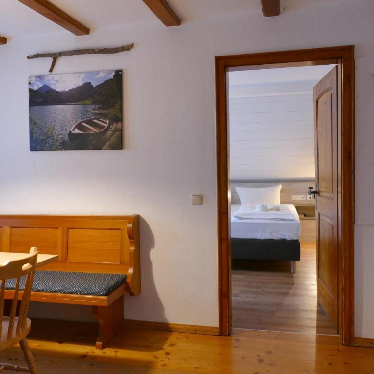 Altstadthotel "Zum Hechten" - Superior Doppelzimmer - 2