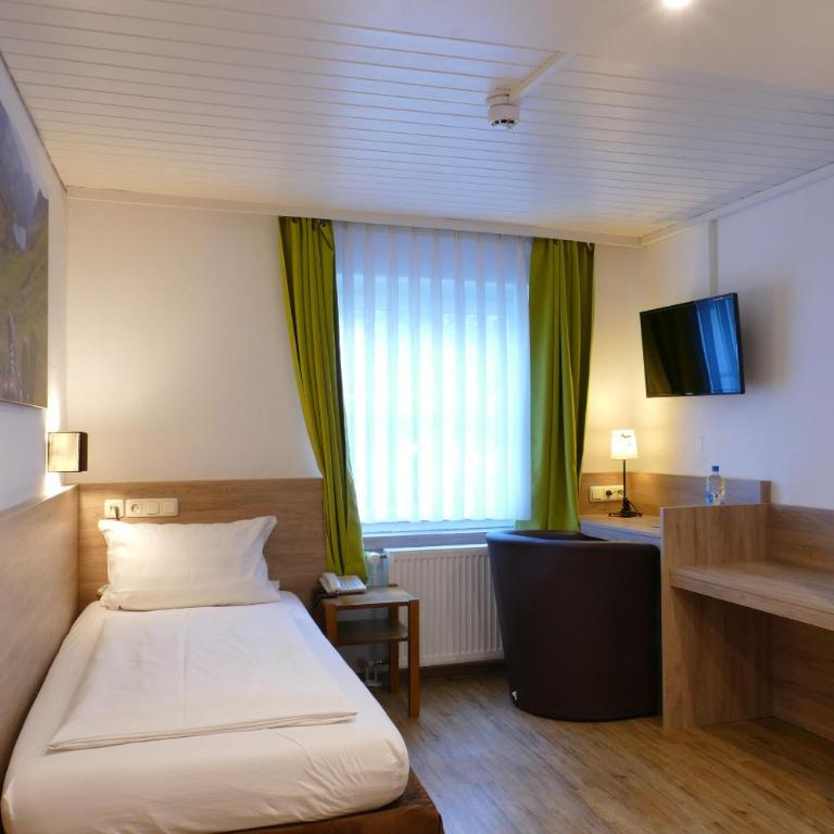 Altstadthotel "Zum Hechten" - Einzelzimmer - 1