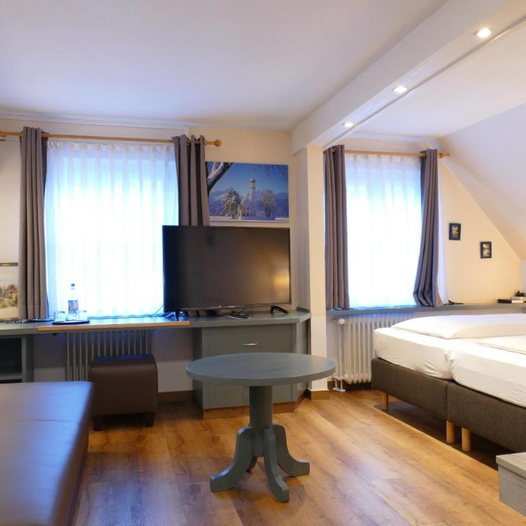Altstadthotel "Zum Hechten" - Standard Doppel- oder Zweibettzimmer - 4