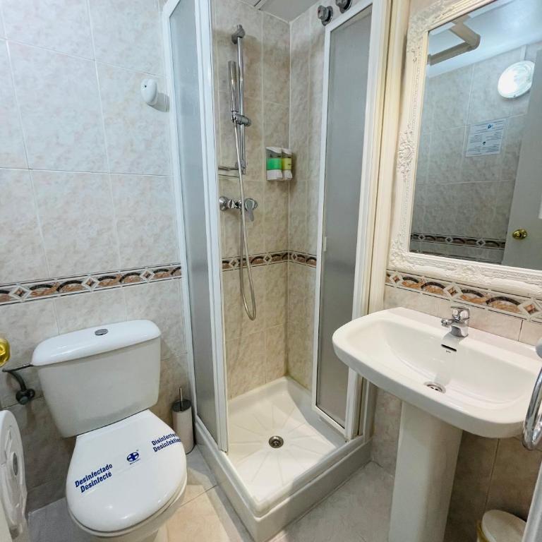 Hostal Lleida - Habitación Doble - 2 camas - 29