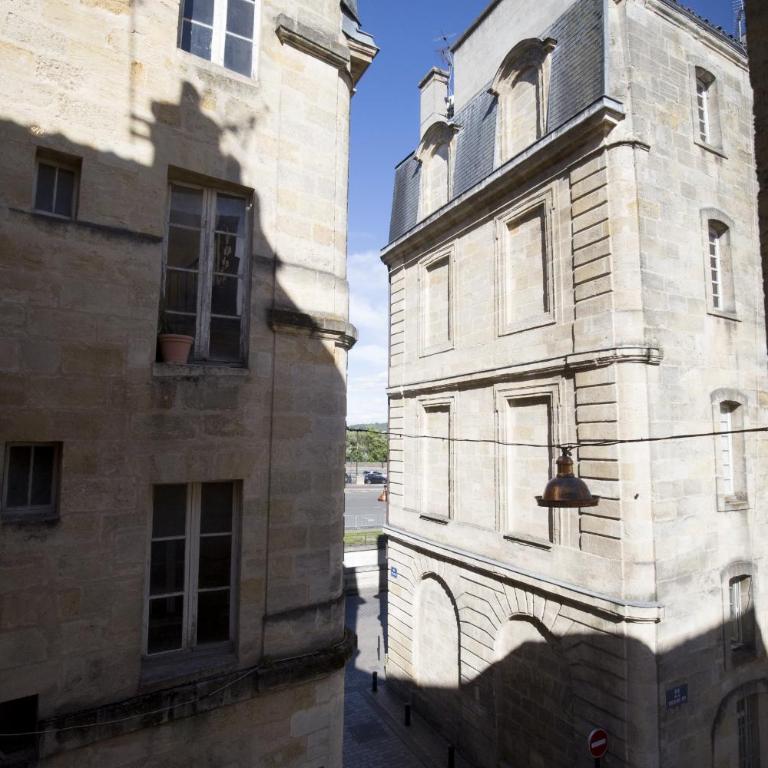 Centre Historique - Tour du Pin 2 - Appartement Deluxe - 15