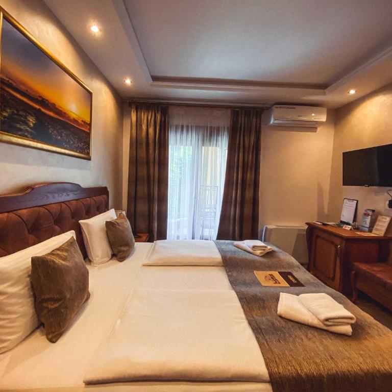 Provence rooms - Dvokrevetna Soba sa Bračnim Krevetom - 16