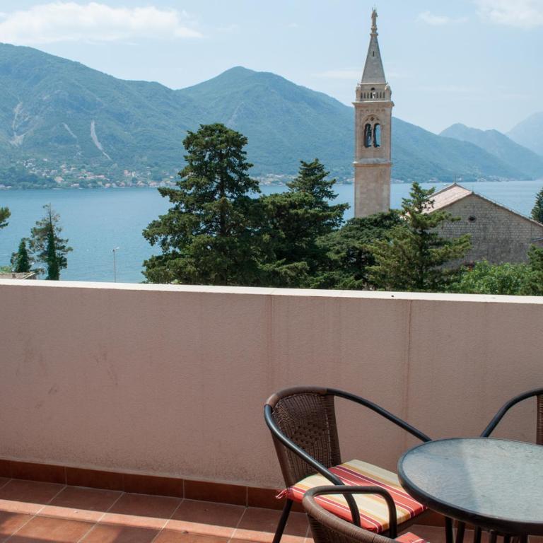 Apartment Jovicevic - One-Bedroom Apartment with Balcony and Sea View - 19