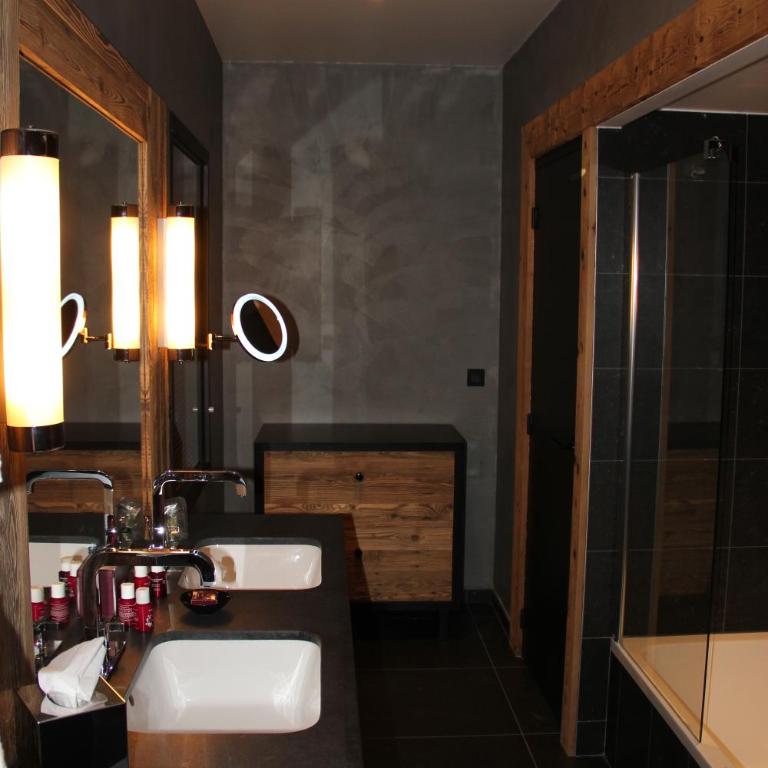 M de Megève - Suite Deluxe - 12