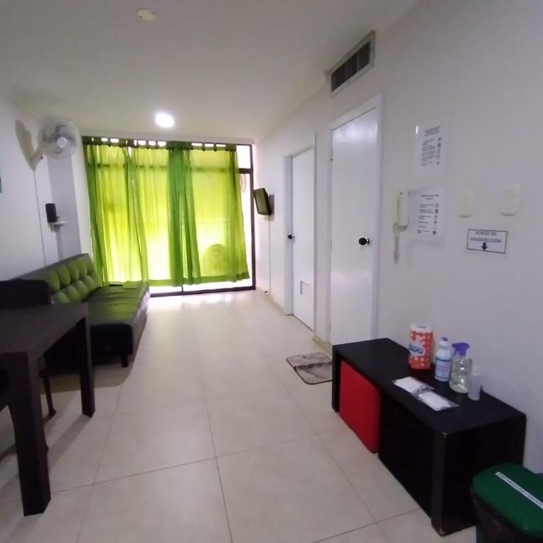Rodadero Parador, apartamentos a 20 metros de la playa - Apartamento con balcón - 10