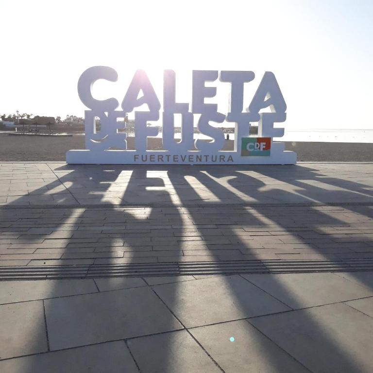 Caleta Holiday Bungalow - Vacation Home - 37