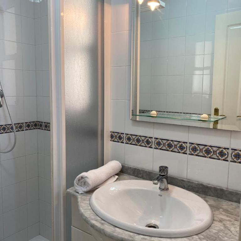 Roger's house frente al mar en Alicante - Three-Bedroom House - 11