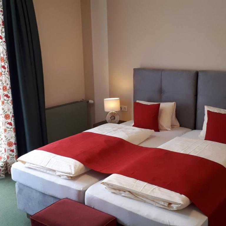 Hotel Bella - Doppelzimmer - 2