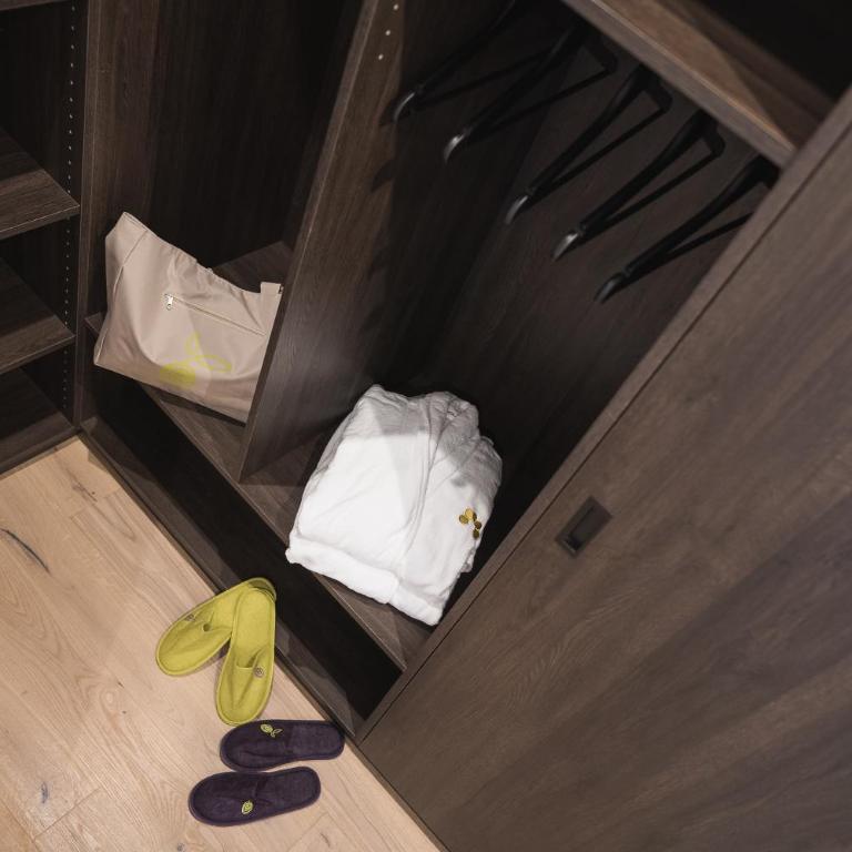 Oliven- & Genusshotel Hirzer - Suite Deluxe con Vasca Idromassaggio - 4
