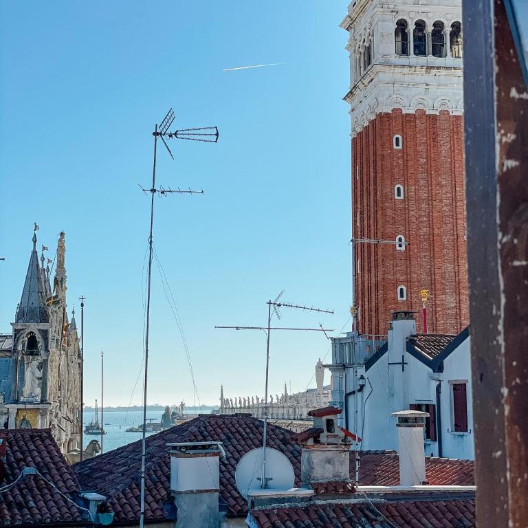 Ai Savi di Venezia - Apartment with Terrace - 36