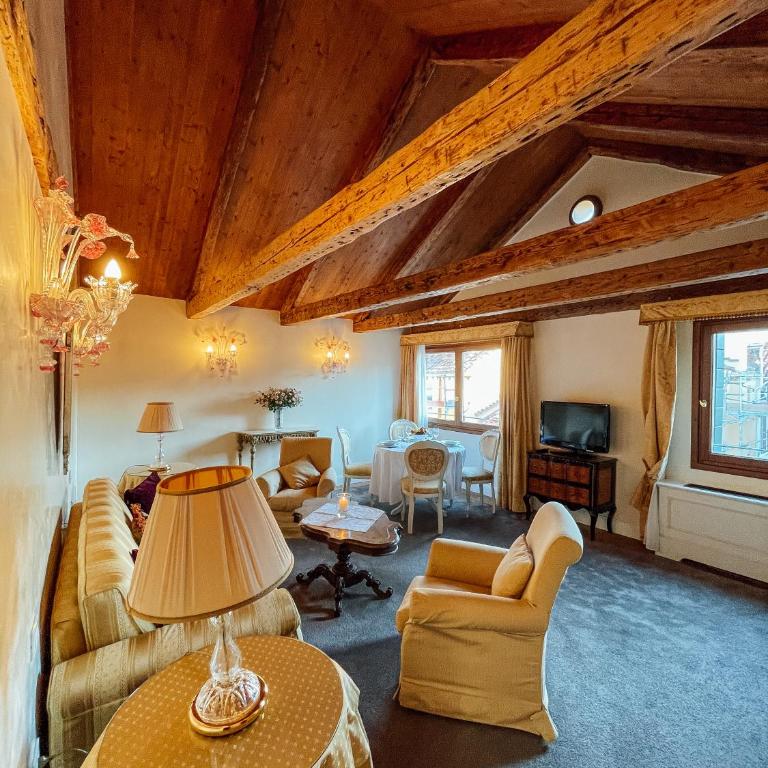 Ai Savi di Venezia - Apartment with Terrace - 28