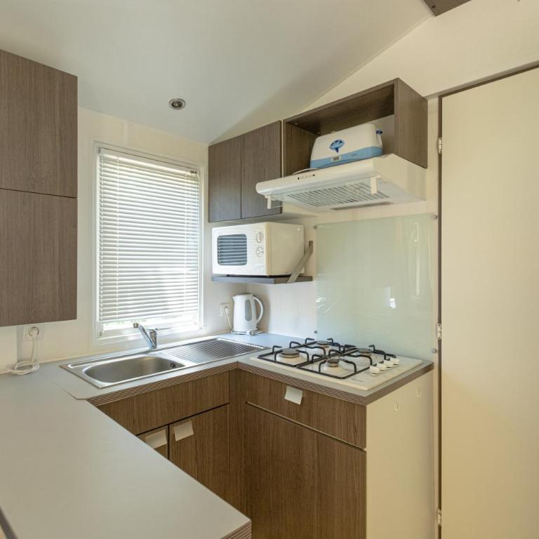 Camping Le Parc des Monges - Mobile Home 2 Chambres - 2