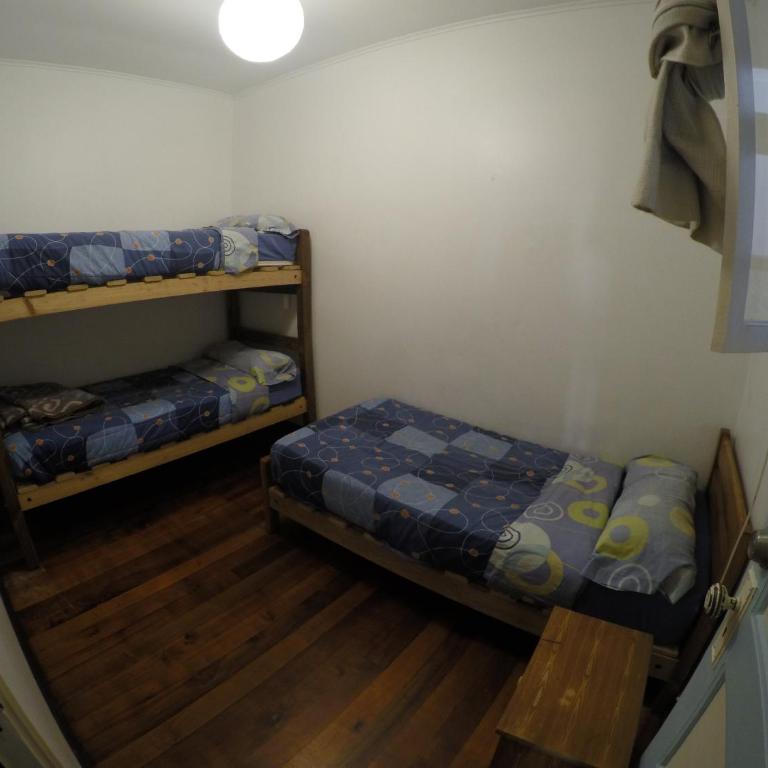 Lemuria Hostel - Habitación Triple Económica con baño compartido - 4