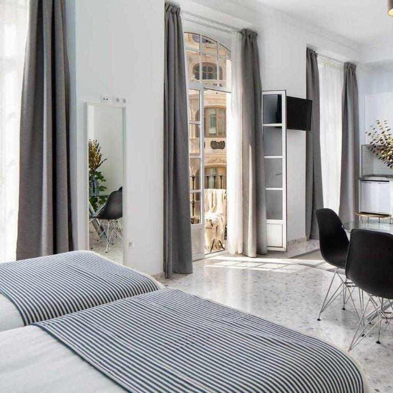 Wanderlust Malaga Apartamentos 3 - Apartamento con balcón - 3