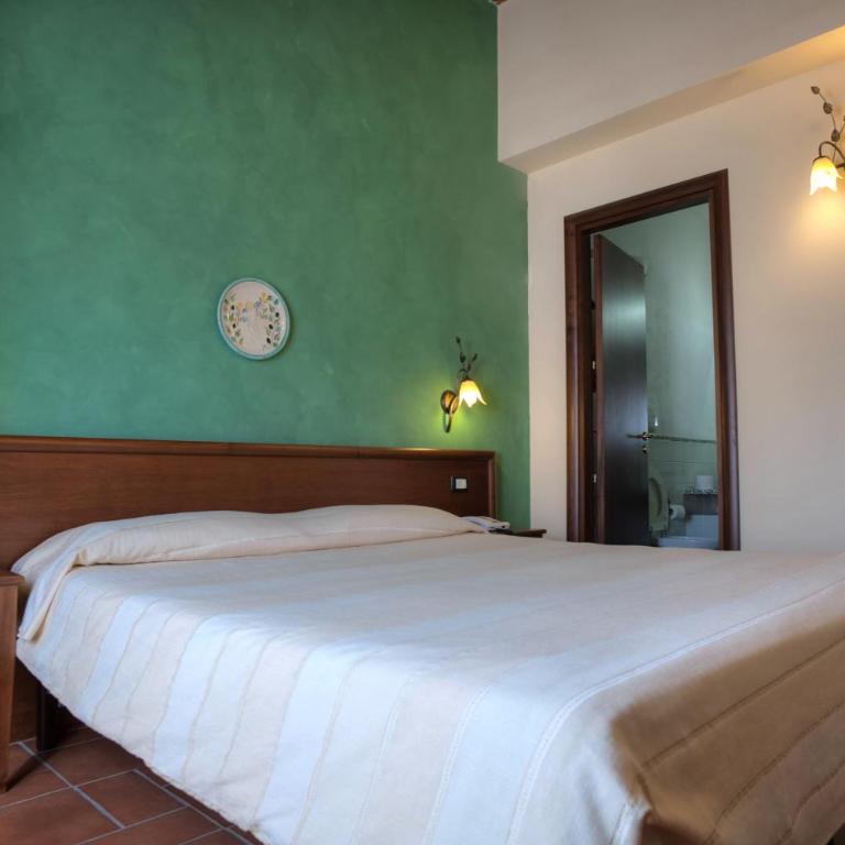 B&B Salotto Di Athena - Camera Matrimoniale/Doppia con Letti Singoli - 17