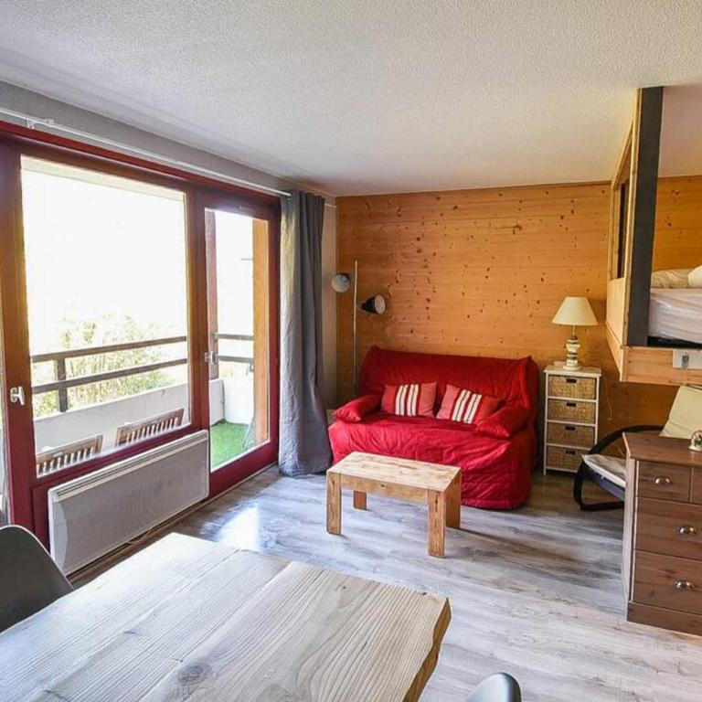 Le Relai S31 - Grand et lumineux studio avec coin montagne 4-6 pers, tout équipé, avec WIFI, à 30m des pistes avec un grand balcon, DRAPS NON COMPRIS - Studio - Vue sur Montagne - 2