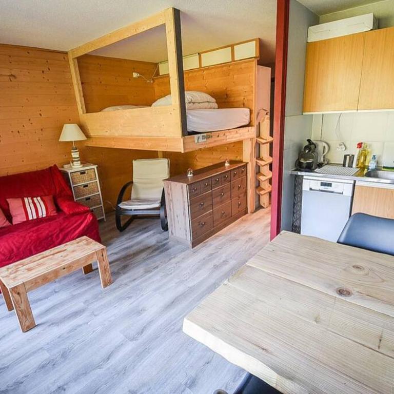 Le Relai S31 - Grand et lumineux studio avec coin montagne 4-6 pers, tout équipé, avec WIFI, à 30m des pistes avec un grand balcon, DRAPS NON COMPRIS - Studio - Vue sur Montagne - 5