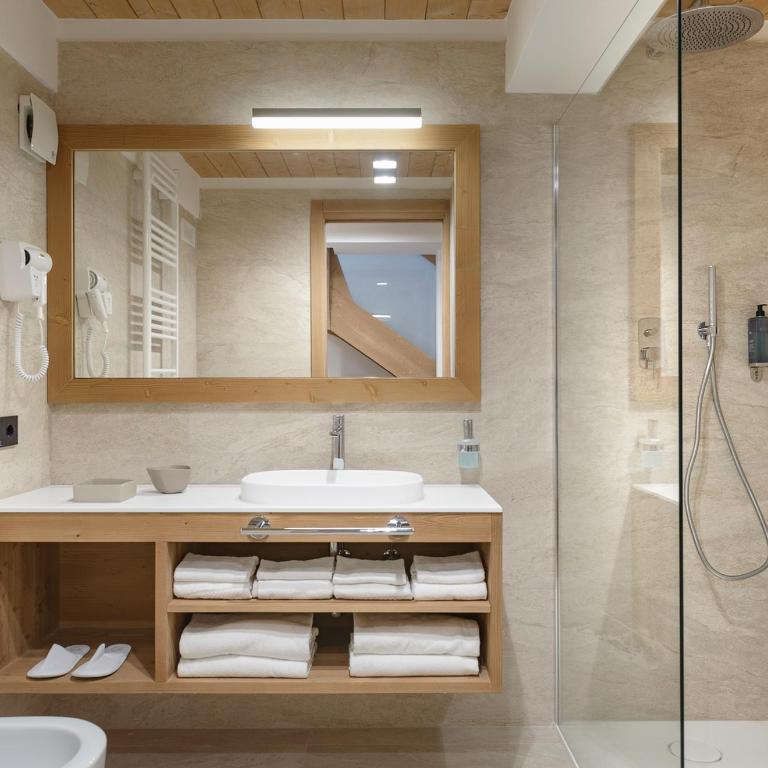 Royal Hotel Cortina - Suite Luxury - 4